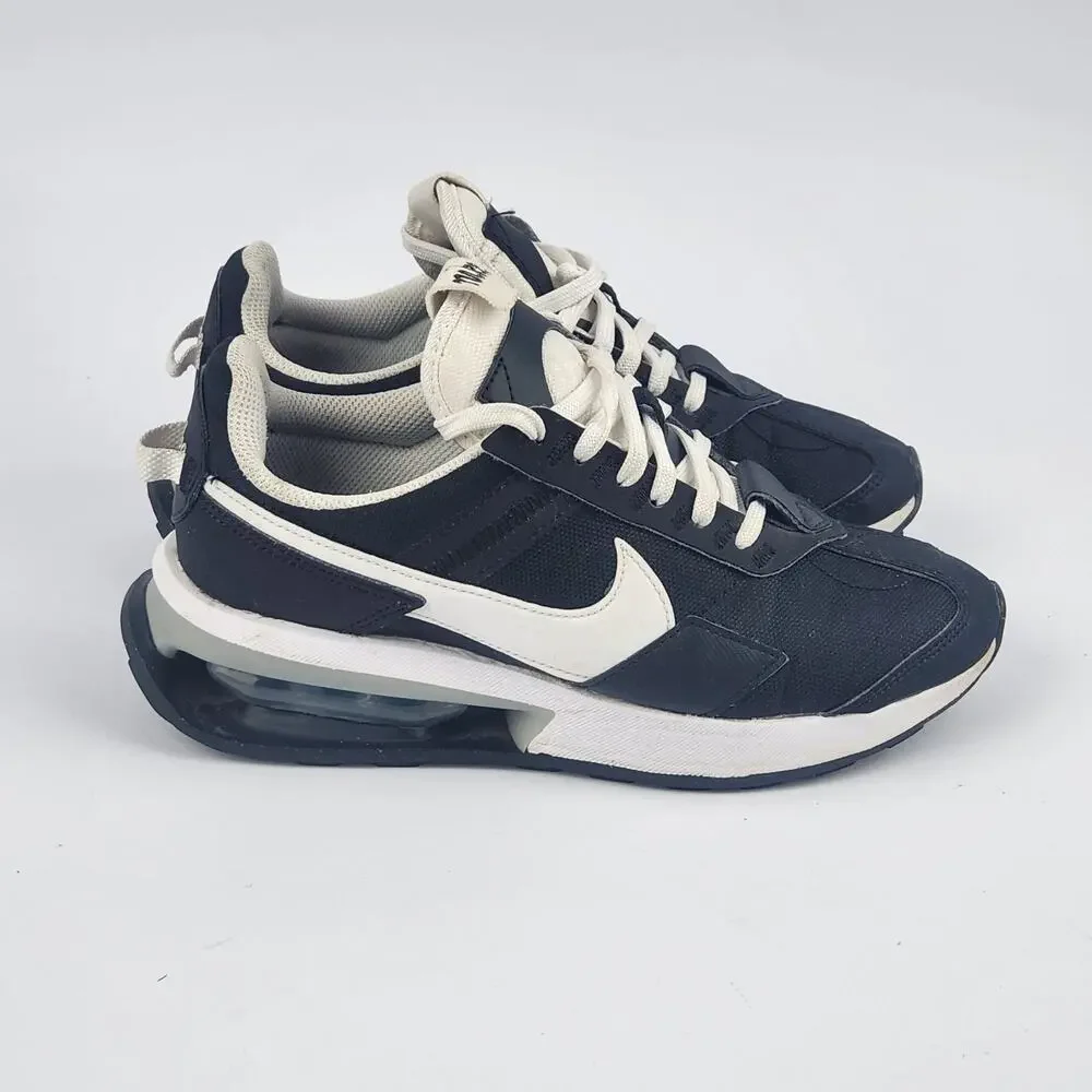 Nike Men's Air Max Pre-day Sneakers in Black and White - Size 6 men's